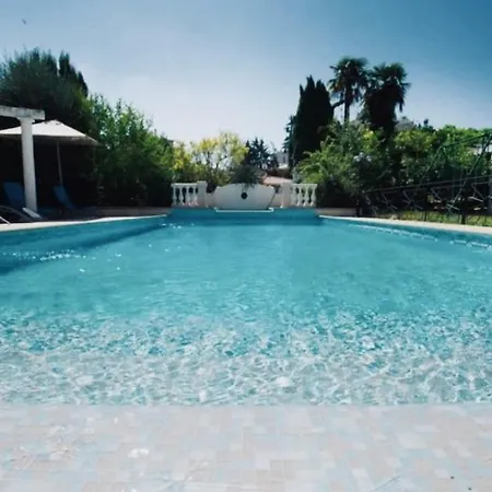 Prestigieuse Avec Piscine Privee Au Coeur De Willa *